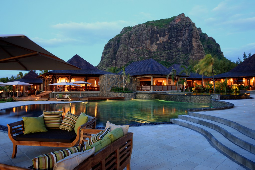 Romantisches LUX le Morne LLM_Pool_Main_1 (2)